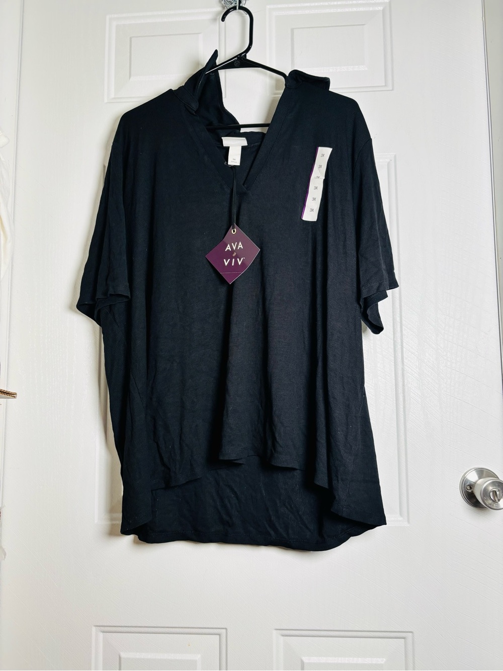 Ava & Viv Black V-Neck Short Sleeve Hooded Tunic 3x